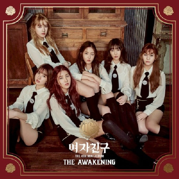 CD van Gfriend - Awakening met kleurrijke albumhoes en artwork, perfect voor fans van K-pop muziek.